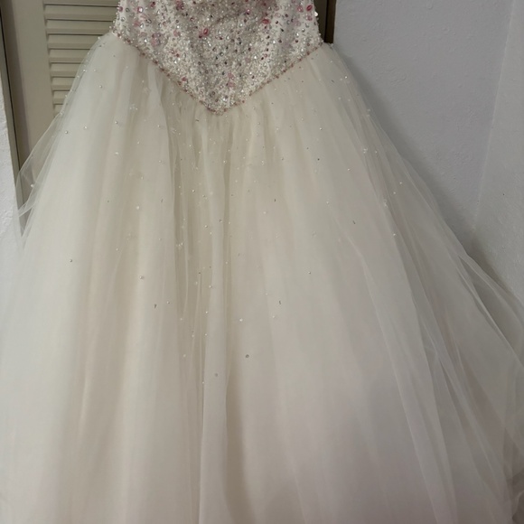 Barbie Inspired Ivory with Pink Crystals Wedding Dress Size 12 Pink Corset Back - Picture 3 of 4